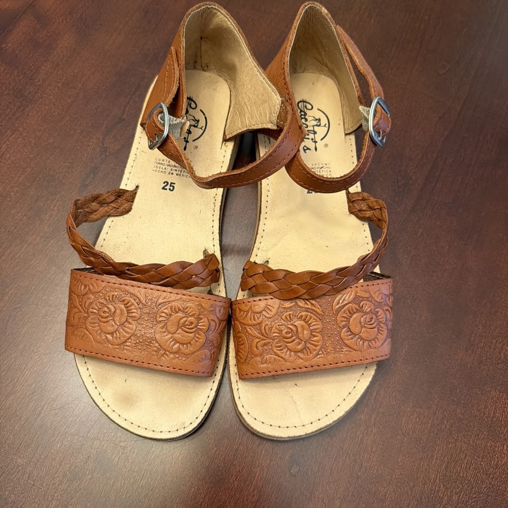 Cacahi's Mexican Flat Ankle Sandal US 8 Brown Floral Strappy Shoe Boho Culture